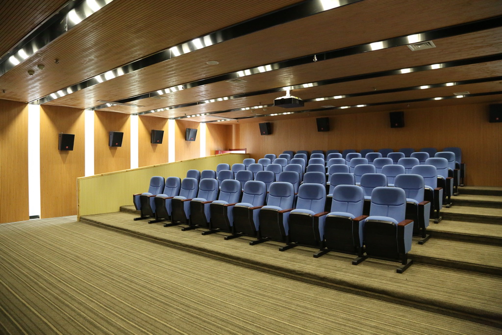 1577173552441018083.jpg?v=1776342362251 影视观摩厅1.jpg?v=1776342362251